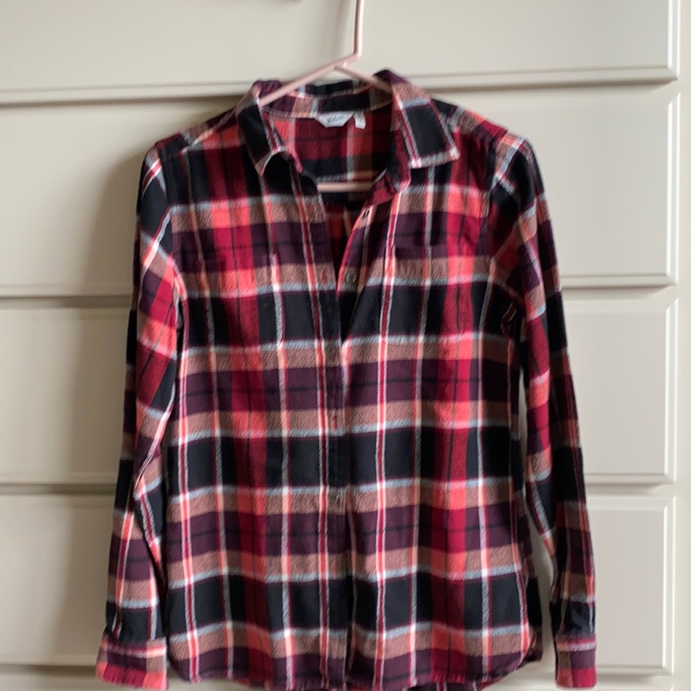 Women’s flannel size medium